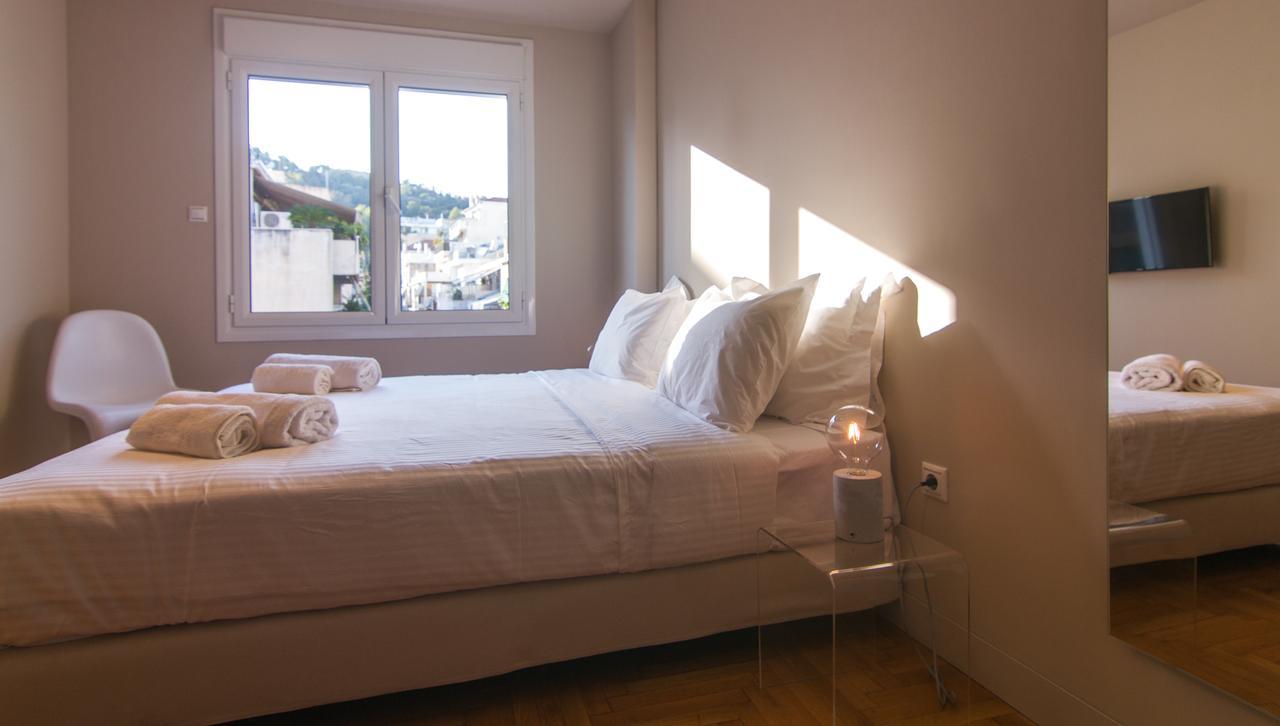 Aba Junior Apartment Veikou Street アテネ エクステリア 写真