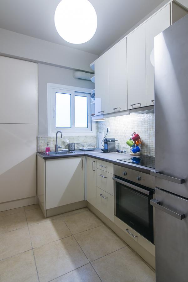 Aba Junior Apartment Veikou Street アテネ エクステリア 写真